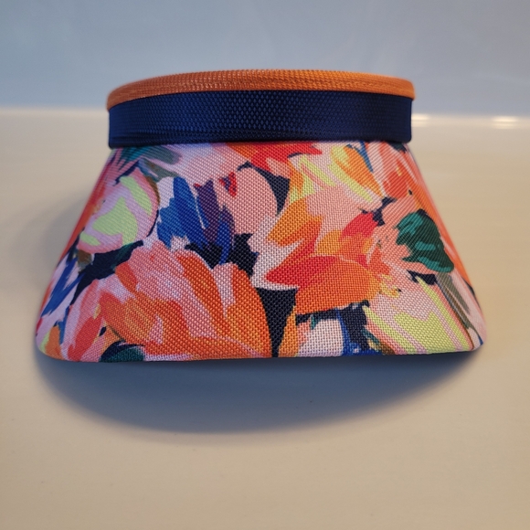 Tipsy Tulip Floral Women's Coil Visor GLOVE IT - Picture 3 of 11